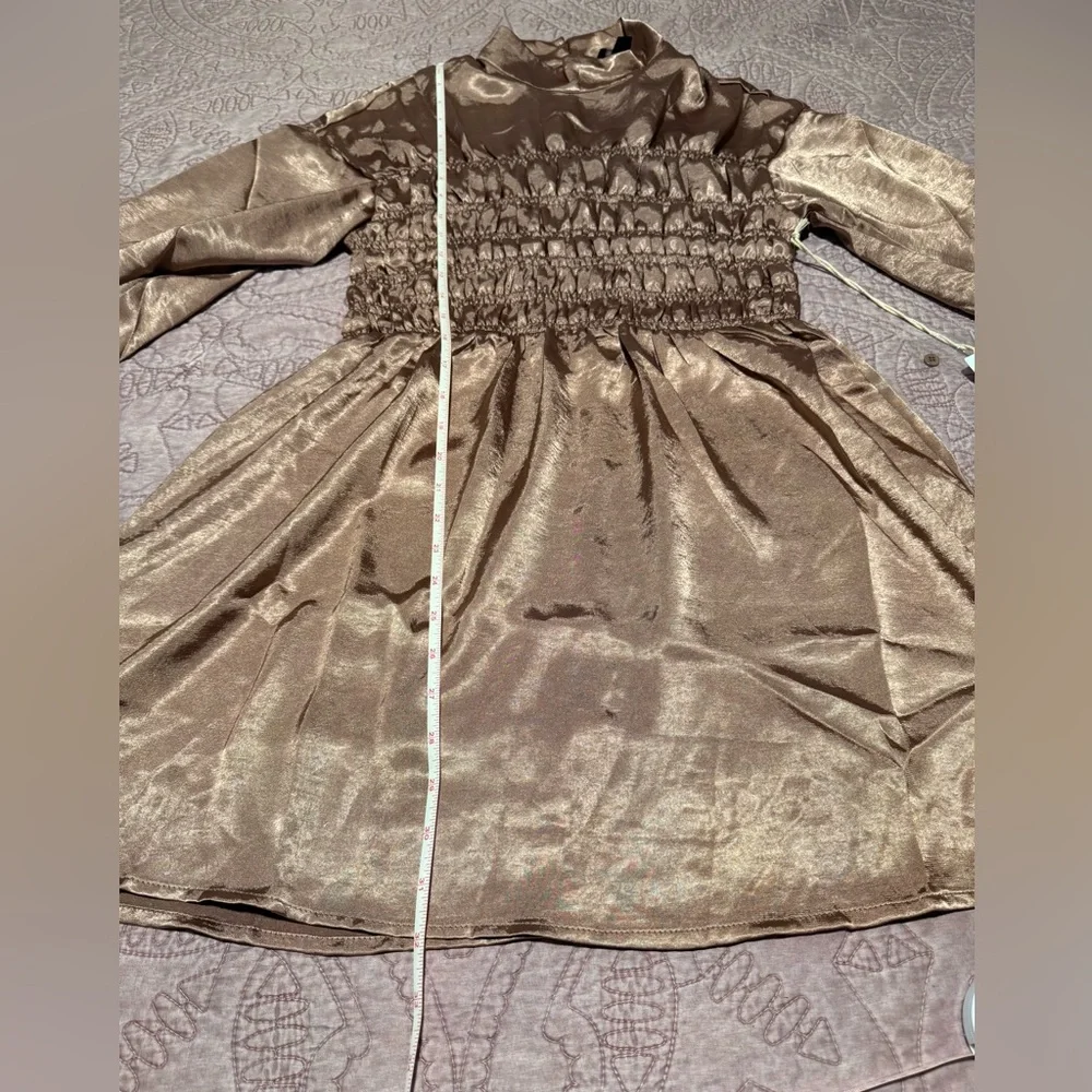 Elegant Metallic Long Sleeve Dress - Picture 9 of 15